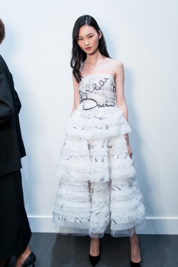 مجموعة أوسكار دي لا رينتا لموسم ربيع وصيف 2018