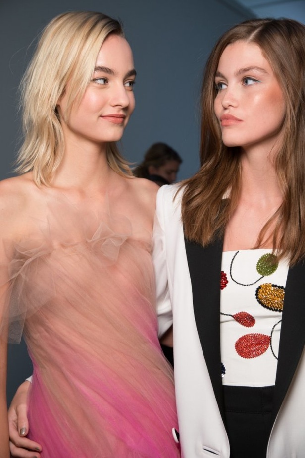 مجموعة أوسكار دي لا رينتا لموسم ربيع وصيف 2018