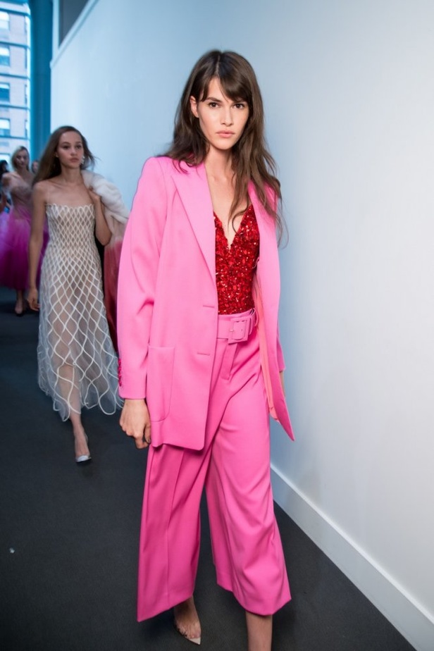 مجموعة أوسكار دي لا رينتا لموسم ربيع وصيف 2018