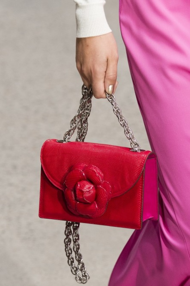 مجموعة أوسكار دي لا رينتا لموسم ربيع وصيف 2018