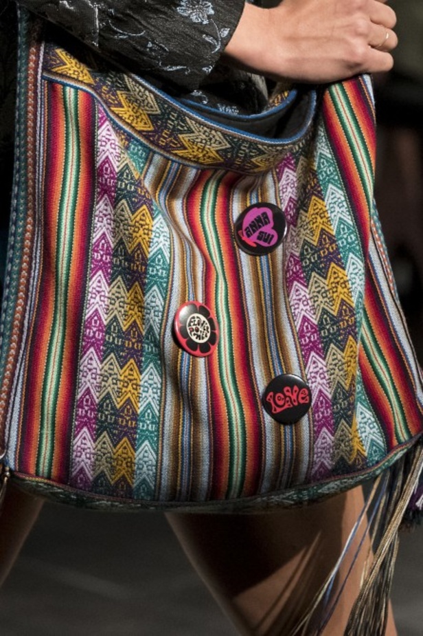 مجموعة Anna Sui لربيع وصيف 2018