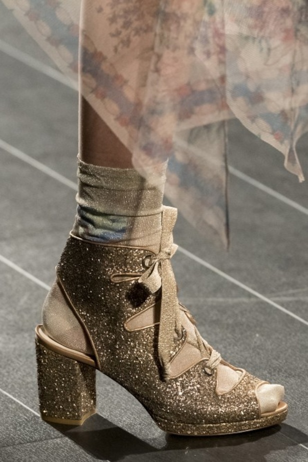 مجموعة Anna Sui لربيع وصيف 2018