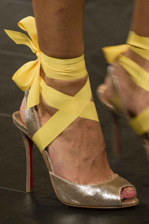 مجموعة نعيم خان Naeem Khan لربيع وصيف 2018