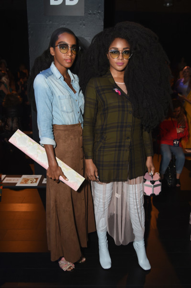 مجموعة نعيم خان Naeem Khan لربيع وصيف 2018