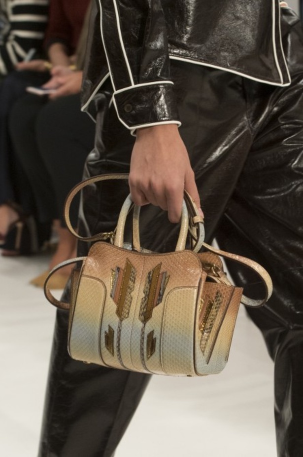 مجموعة تودز لربيع و صيف 2018