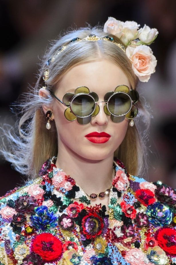 Dolce & Gabbana تجسّد الحبّ والجمّال في مجموعتها لربيع وصيف 2018 