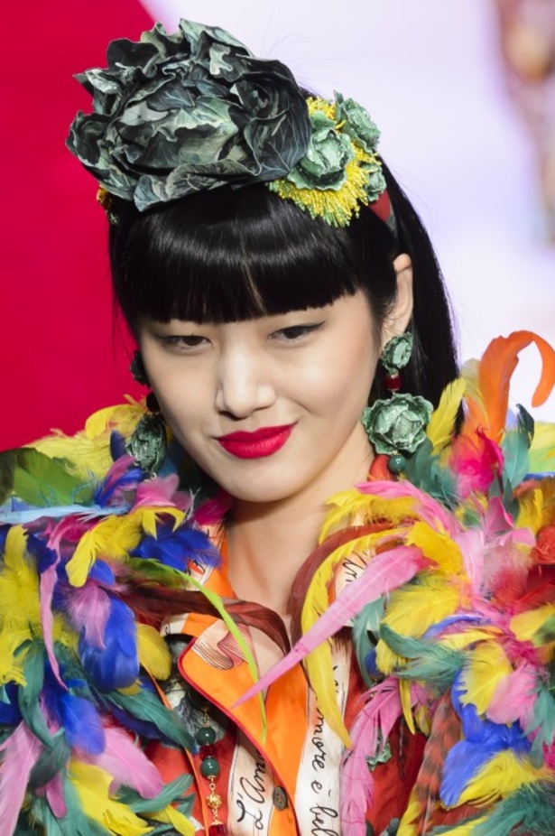 Dolce & Gabbana تجسّد الحبّ والجمّال في مجموعتها لربيع وصيف 2018 