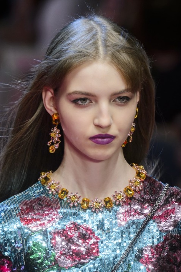 Dolce & Gabbana تجسّد الحبّ والجمّال في مجموعتها لربيع وصيف 2018 