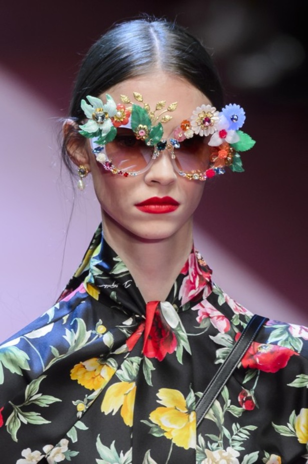 Dolce & Gabbana تجسّد الحبّ والجمّال في مجموعتها لربيع وصيف 2018 