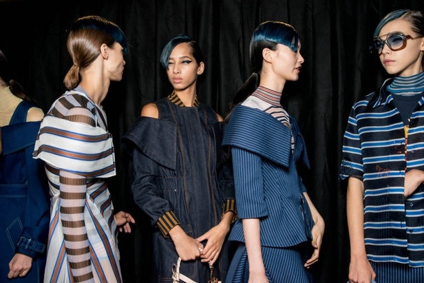 مجموعة Fendi لربيع وصيف 2018 للأزياء الجاهزة !