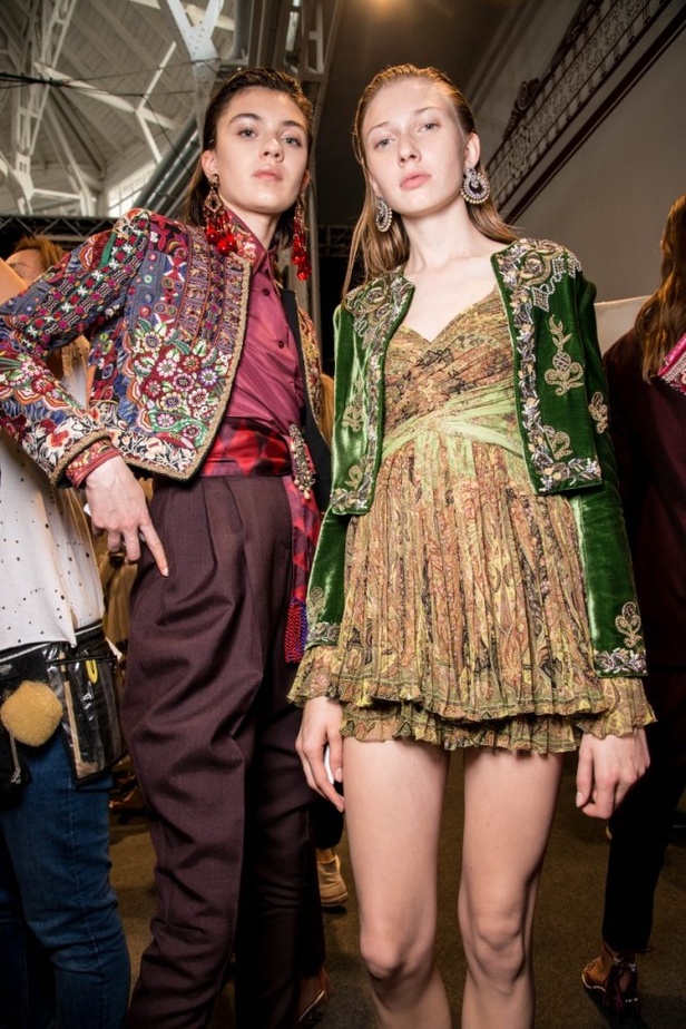 عرض أزياء “ايترو” Etro لربيع وصيف 2018 !