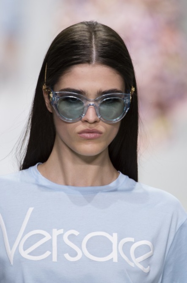 مجموعة Versace لربيع وصيف 2018