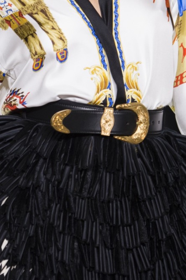 مجموعة Versace لربيع وصيف 2018