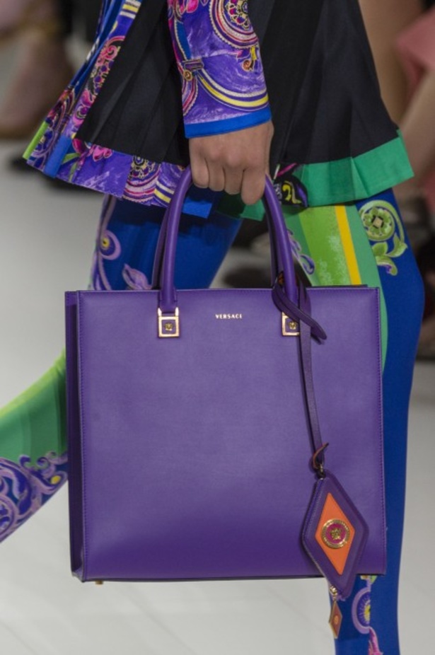 مجموعة Versace لربيع وصيف 2018