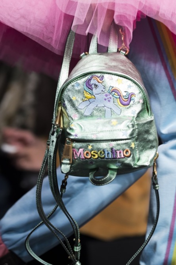 مجموعة Moschino لربيع وصيف 2018