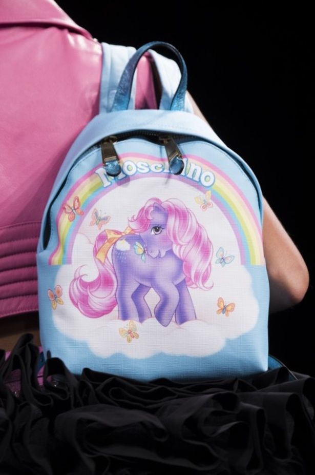 مجموعة Moschino لربيع وصيف 2018