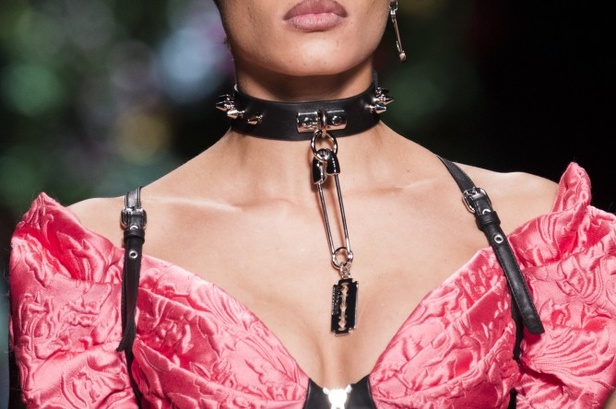 مجموعة Moschino لربيع وصيف 2018