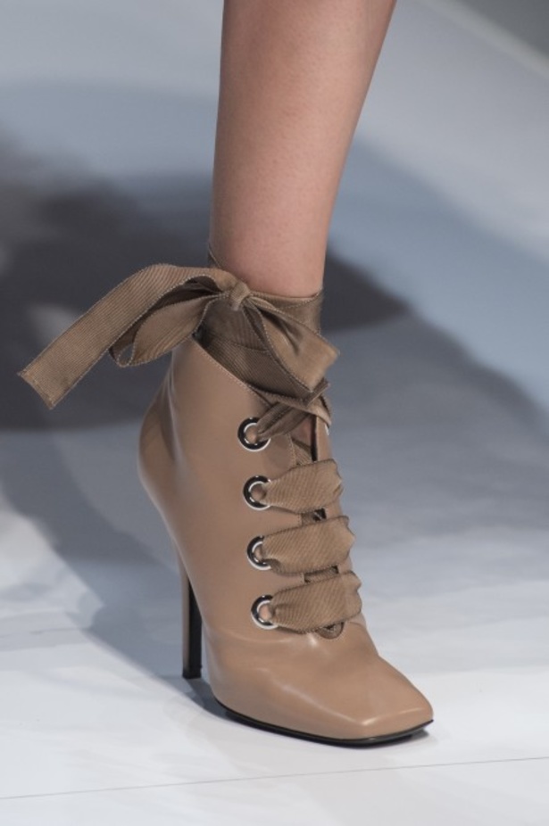 مجموعة ارمانو سيرفينو لربيع و صيف 2018