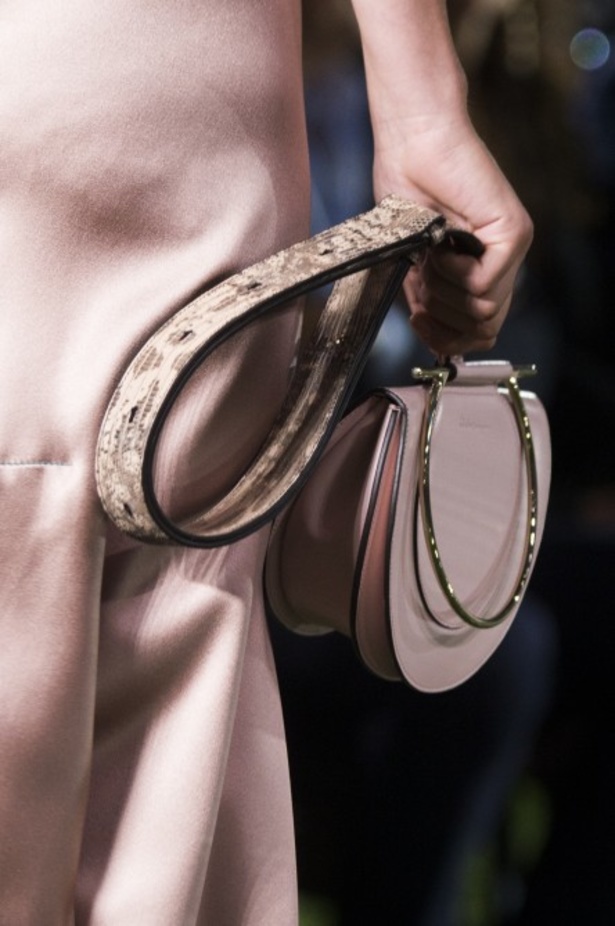 مجموعة "سلفاتوري فيراغامو" لموسم ربيع وصيف 2018