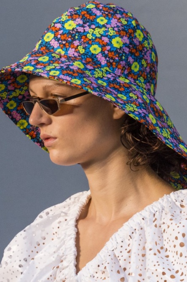 عرض أزياء MSGM لموسمي ربيع وصيف 2018 !