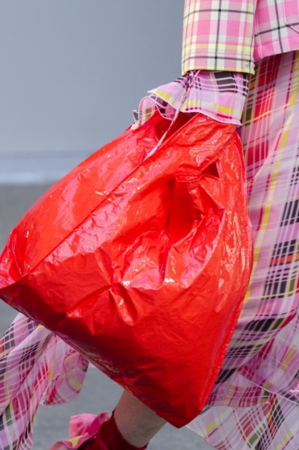 عرض أزياء MSGM لموسمي ربيع وصيف 2018 !