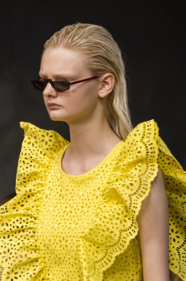 عرض أزياء MSGM لموسمي ربيع وصيف 2018 !