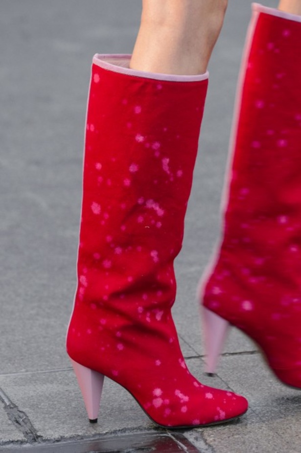 عرض أزياء MSGM لموسمي ربيع وصيف 2018 !