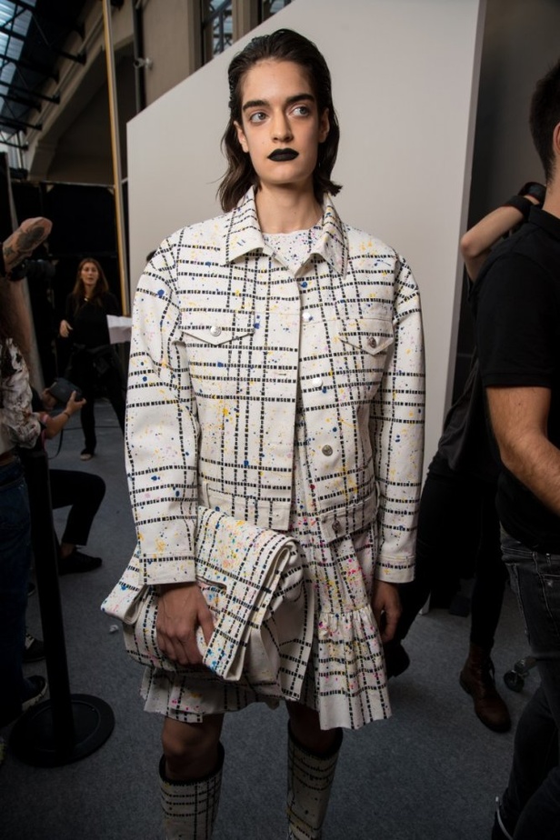 عرض أزياء MSGM لموسمي ربيع وصيف 2018 !