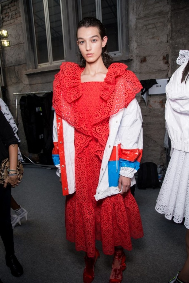 عرض أزياء MSGM لموسمي ربيع وصيف 2018 !