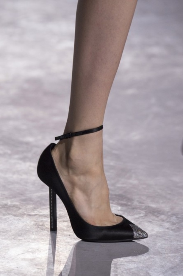 مجموعة Saint Laurent لموسمي ربيع وصيف 2018!