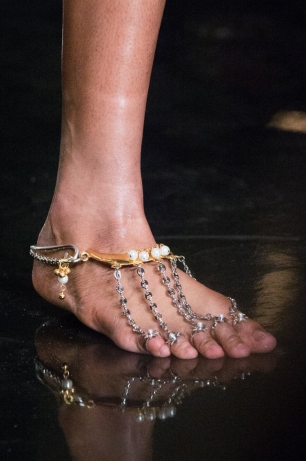 مجموعة دار "آشيش" لموسم ربيع وصيف 2018