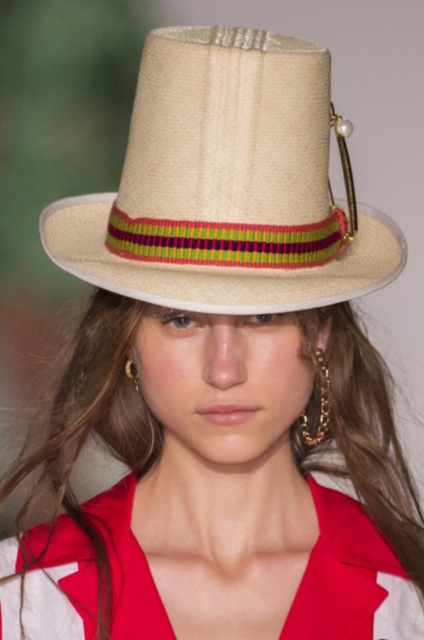 مجموعة ستيلا جان لموسم ربيع وصيف 2018