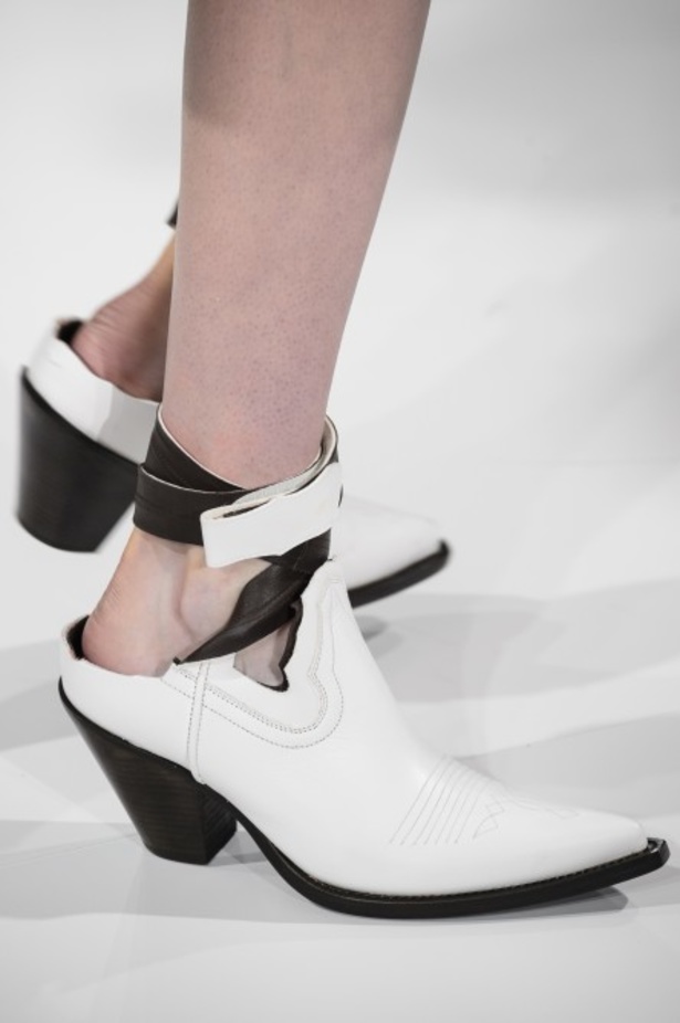 مجموعة "ميزون مارجيلا" لموسم ربيع وصيف 2018