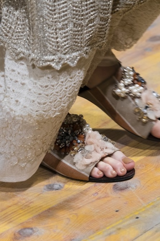 مجموعة "أنطونيو ماراس" لموسم ربيع وصيف 2018