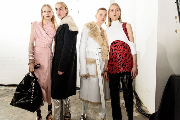  مجموعة Proenza Schouler لخريف وشتاء 2017