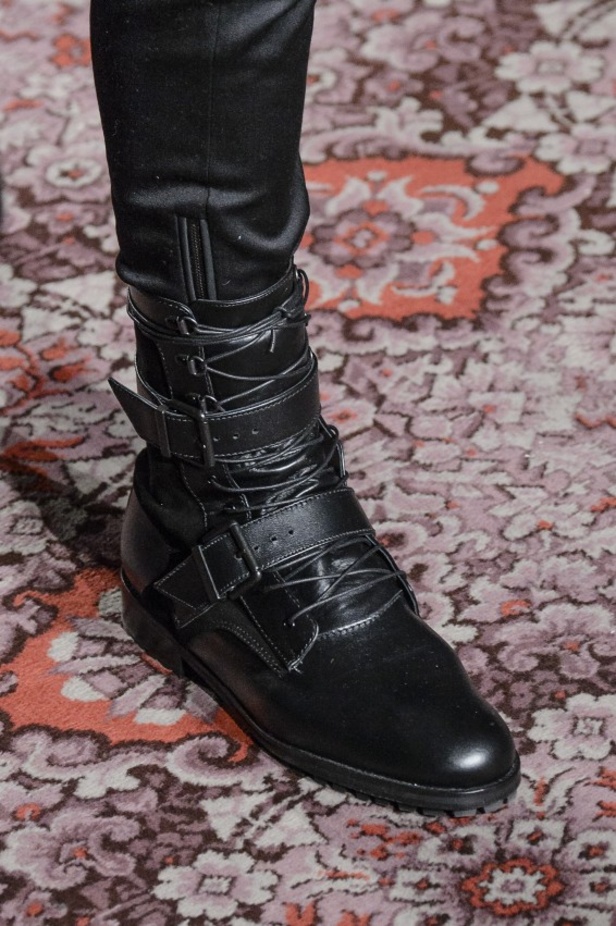 مجموعة جوليان ماكدونالد للألبسة الجاهزة لخريف و شتاء 2017