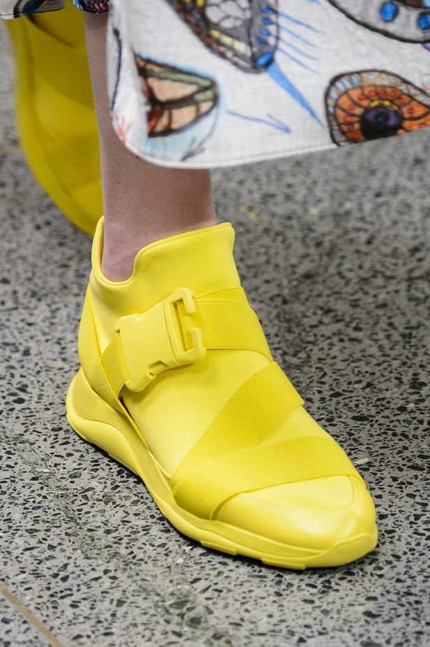 مجموعة كريستوفر كاين للألبسة الجاهزة لخريف و شتاء 2017