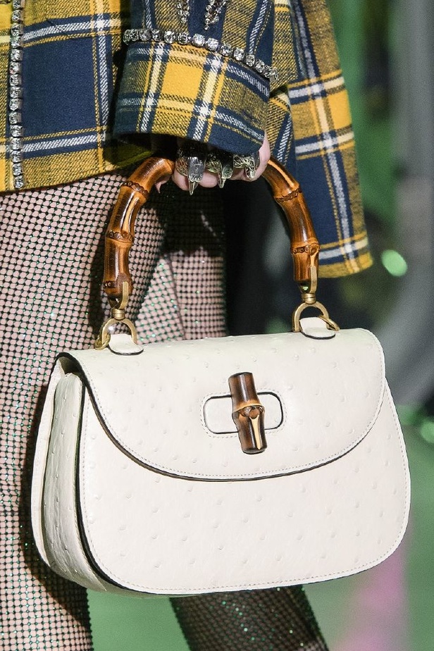 الازياء المشجرة بالوان مبهجة احدث موضة من دار غوتشي في شتاء 2018