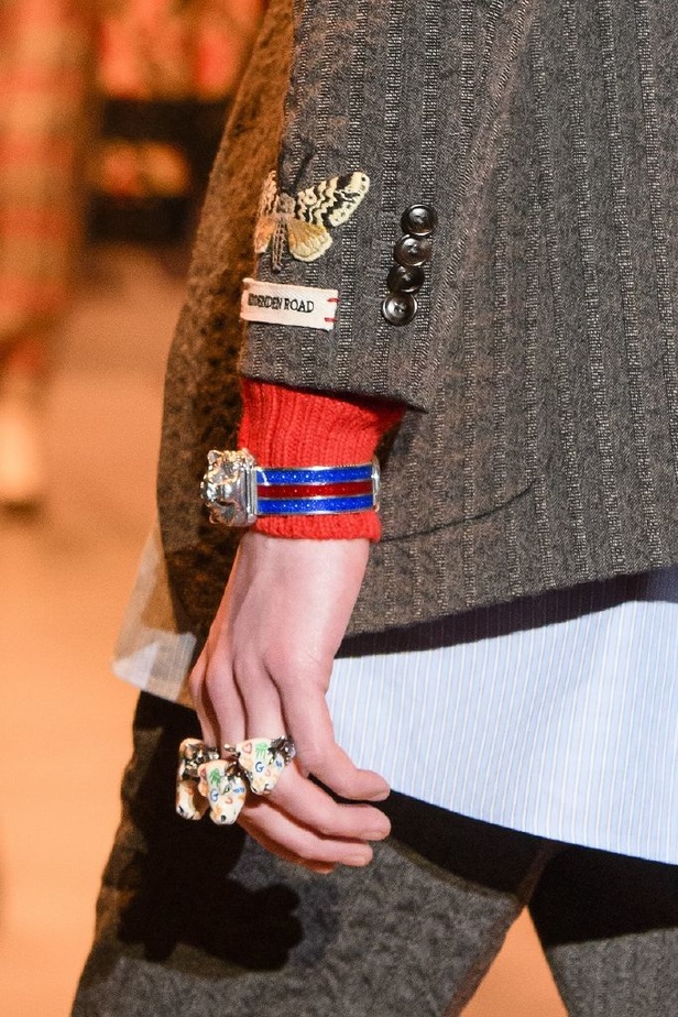 الازياء المشجرة بالوان مبهجة احدث موضة من دار غوتشي في شتاء 2018