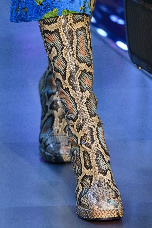 الازياء المشجرة بالوان مبهجة احدث موضة من دار غوتشي في شتاء 2018