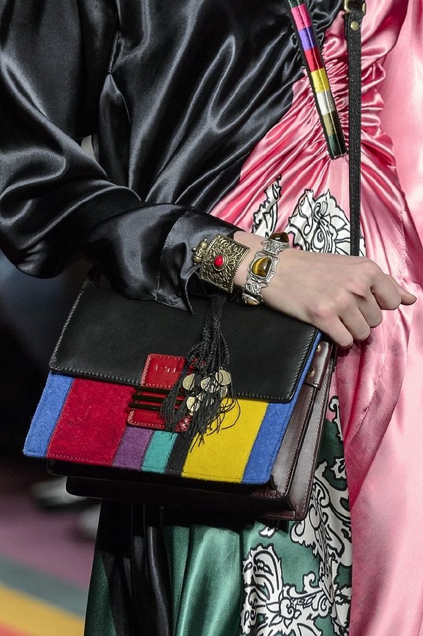 مجموعة متعددة الألوان منEtro  لخريف وشتاء 2017