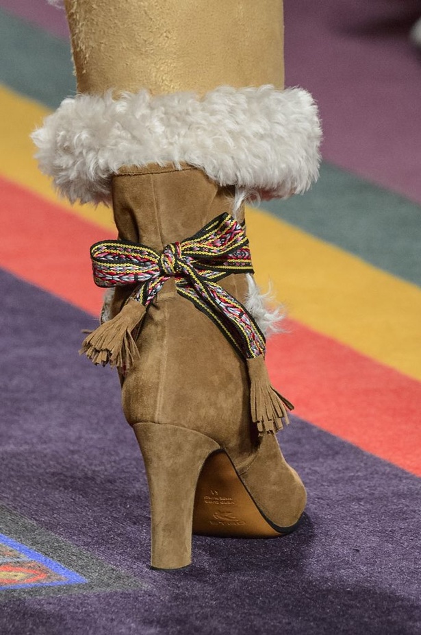 مجموعة متعددة الألوان منEtro  لخريف وشتاء 2017