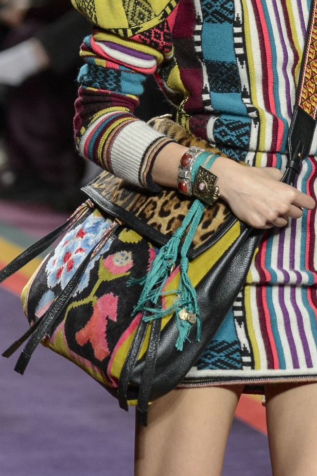 مجموعة متعددة الألوان منEtro  لخريف وشتاء 2017