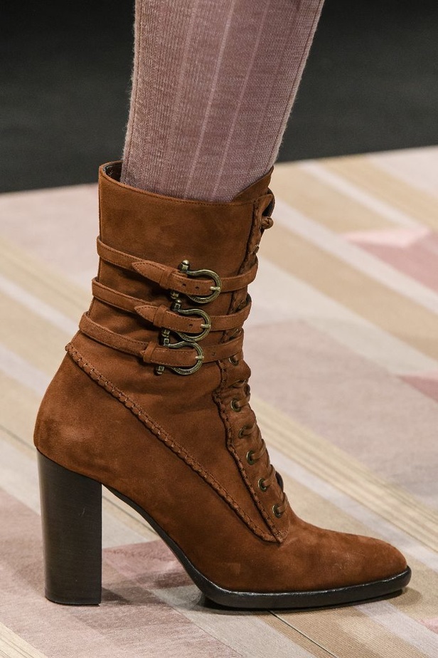 عرض أزياء Trussardi لخريف وشتاء ٢٠١٧!