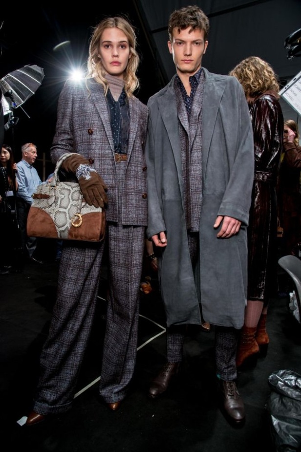 عرض أزياء Trussardi لخريف وشتاء ٢٠١٧!