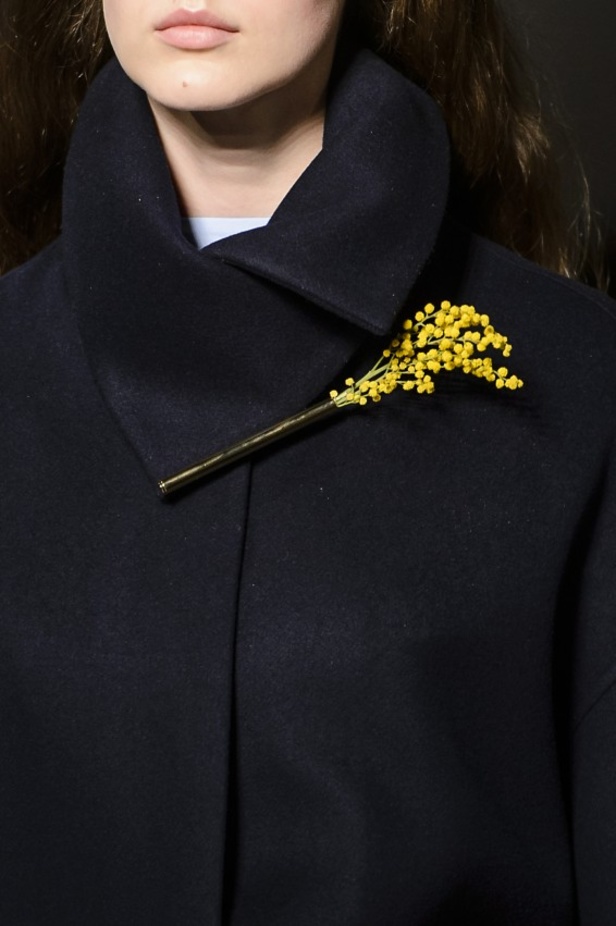 مجموعة فيكتوريا بيكهام للألبسة الجاهزة لخريف و شتاء 2017