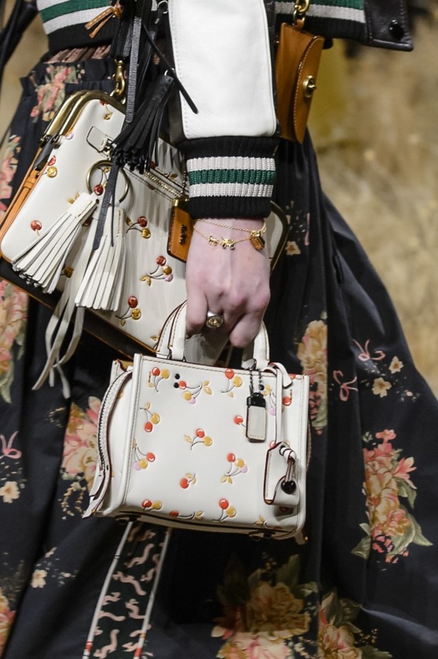 مجموعة Coach 1941  للأزياء الجاهزة  لخريف وشتاء ٢٠١٧ !