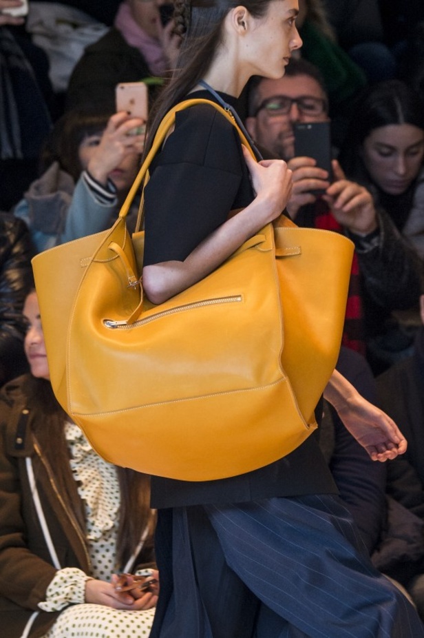 Céline  تطلق مجموعة خريف وشتاء 2017