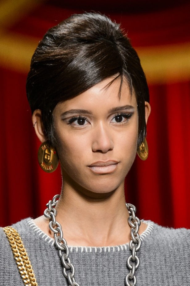 مجموعة "موسكينو" لموسم خريف وشتاء 2017-2018