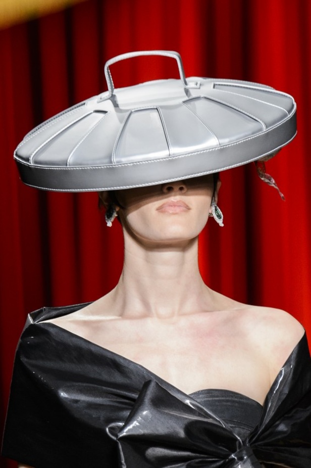 مجموعة "موسكينو" لموسم خريف وشتاء 2017-2018